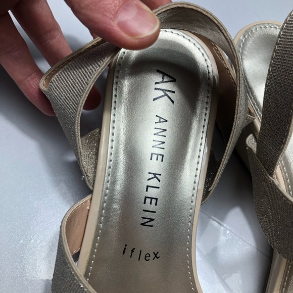 Anne Klein Blessing iFlex Wedge Strappy Sandals Shoes Sparkly Gold Party Heels - Picture 6 of 8